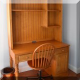 F43. Ethan Allen desk with hutch. 